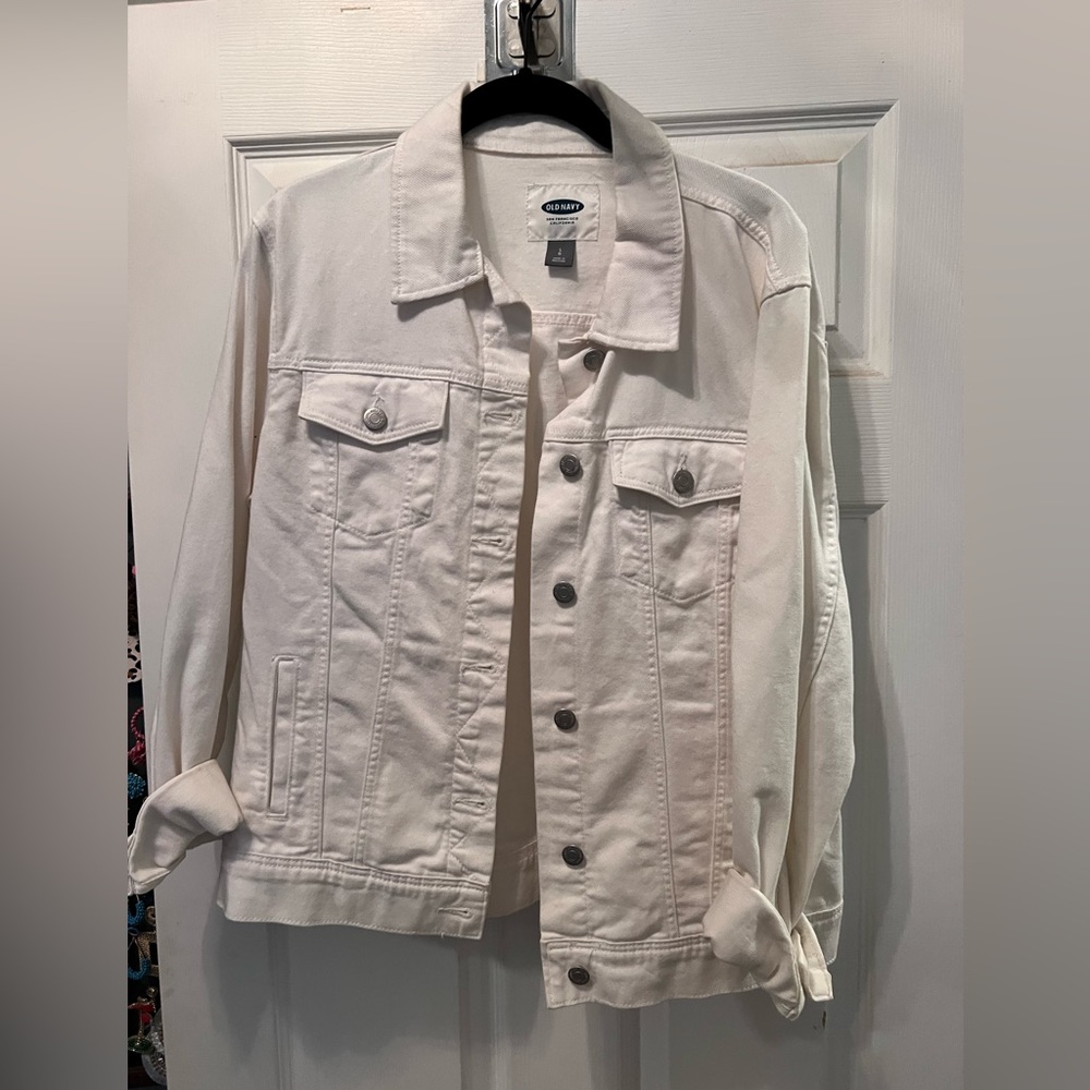 White Old Navy denim jacket, like new